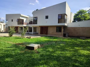 4bdrm Villa in Karen for rent
