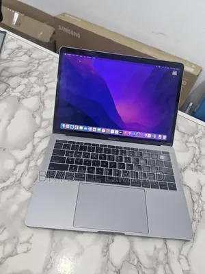 Laptop Apple MacBook Pro 2016 8GB Intel Core I5 SSD 256GB