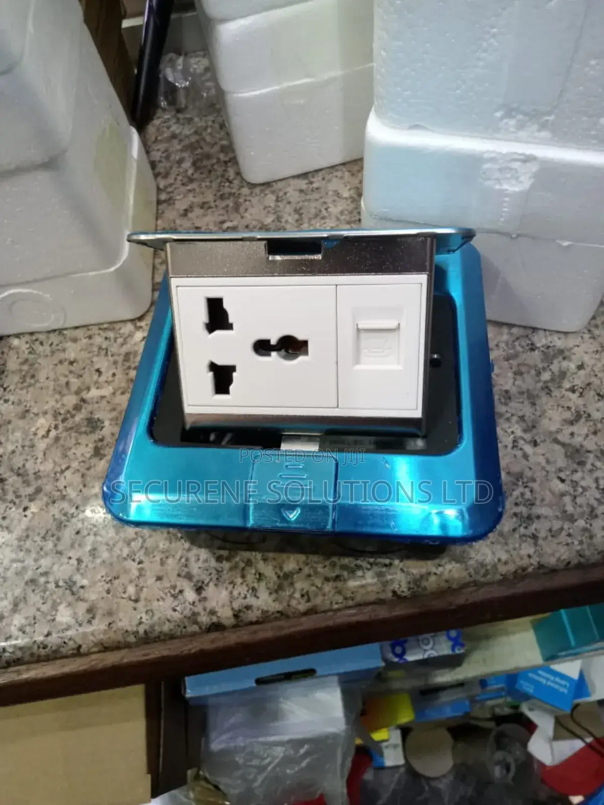 Pop-Up Floor Socket