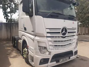 Mercedes Actors 2551