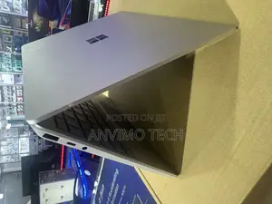 Laptop Microsoft Surface 8GB Intel Core I5 SSD 256GB