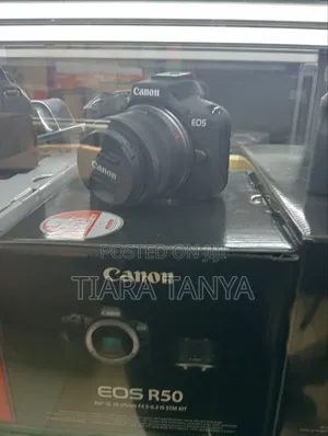 Canon Eos R50 Mirrorless Camera With 18-45mm Lens