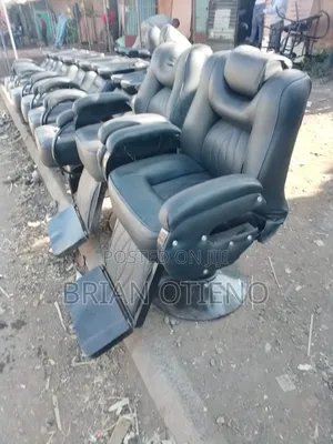 Kinyozi Chairs