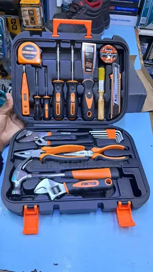 21pcs Finder Gift Tool Box