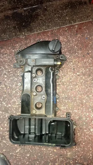 Toyota Passo 1kr Engine Top Cover