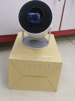 Advanced Quality Hy300 Smart Projector Android