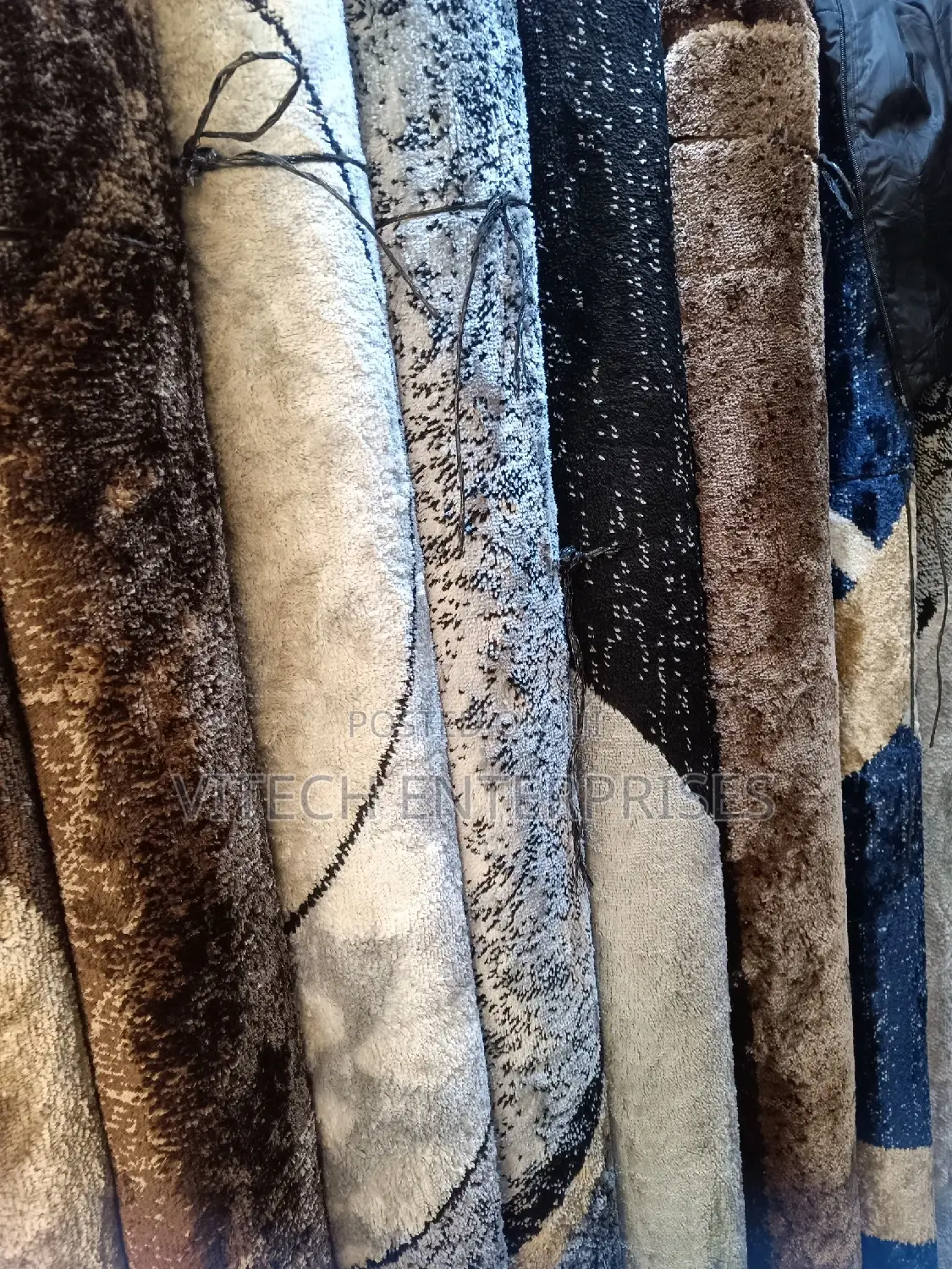 8*10 Shaggy Carpet