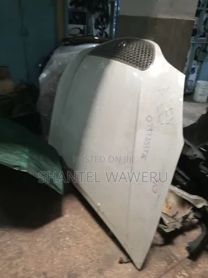 Toyota Verossa Bonnet