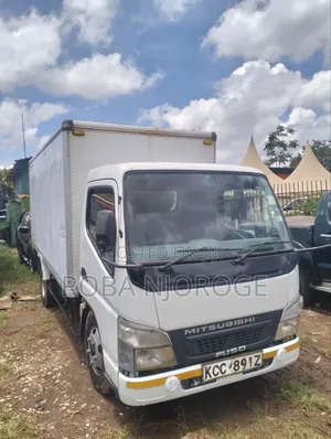 Mitsubishi Canter 2016 Pearl