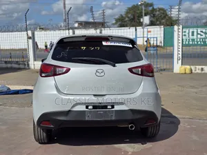 Mazda Demio 2018