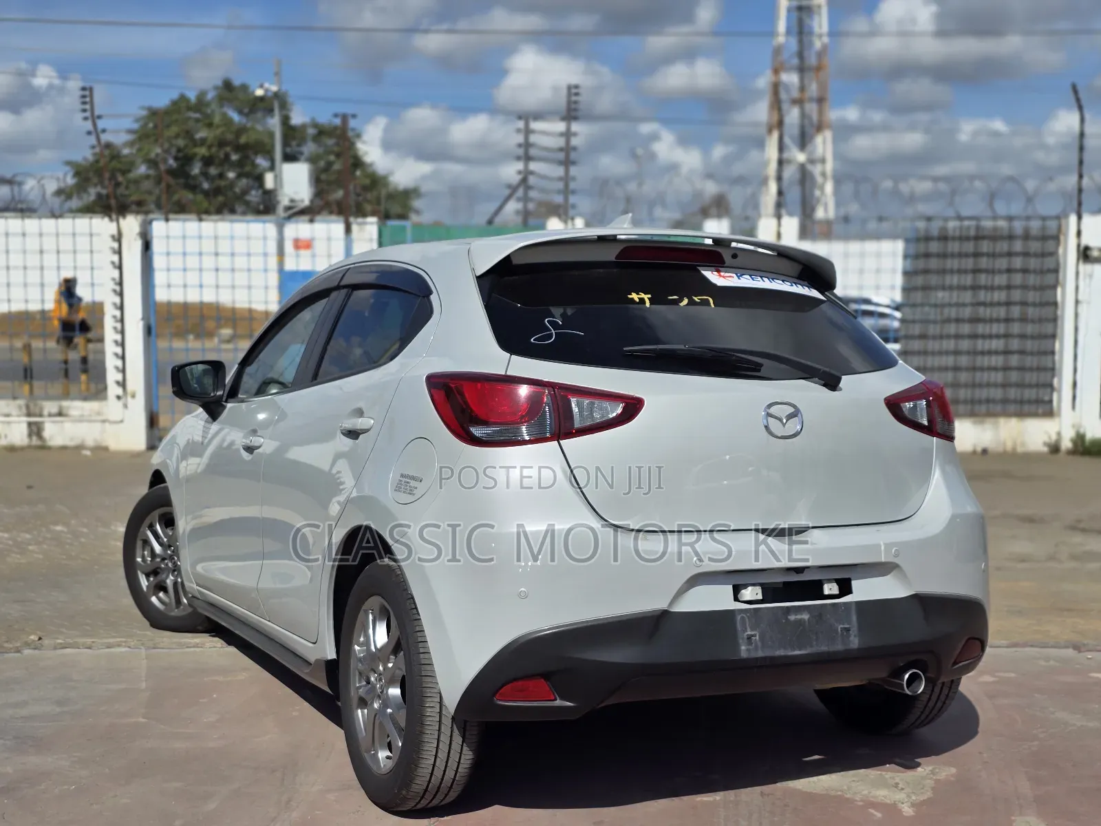Mazda Demio 2018