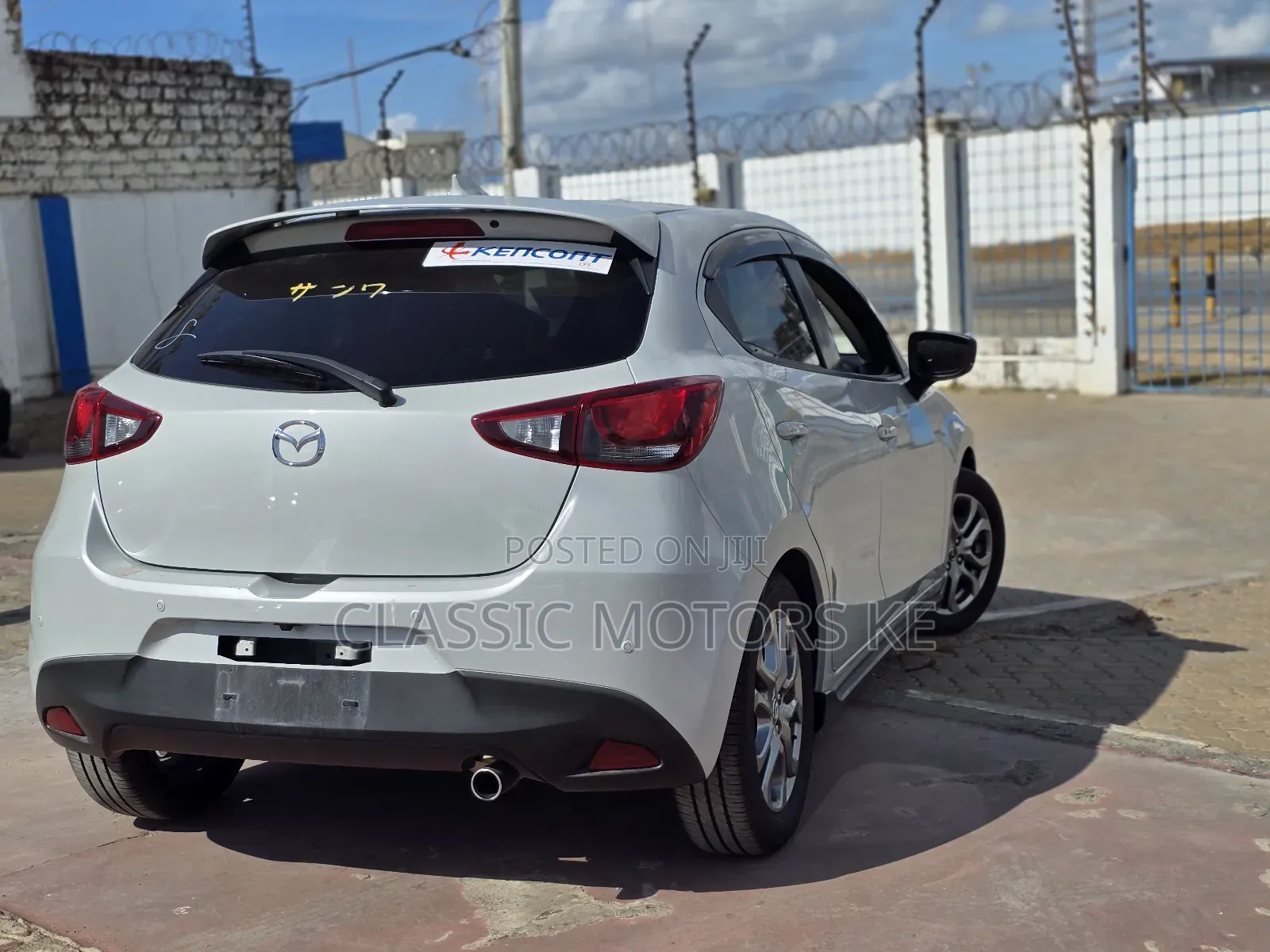 Mazda Demio 2018