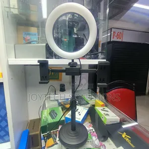 Table Stand Phone Holders With a Ring