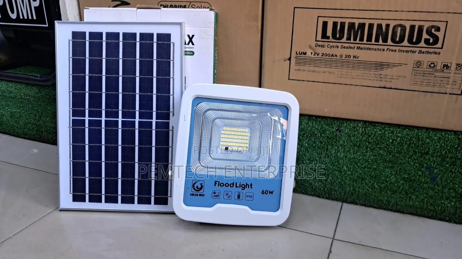 Solarmax Solar Floodlight