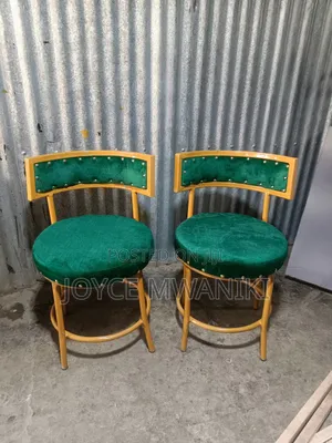 Manicure Seats, Emarld Green and Gold 
