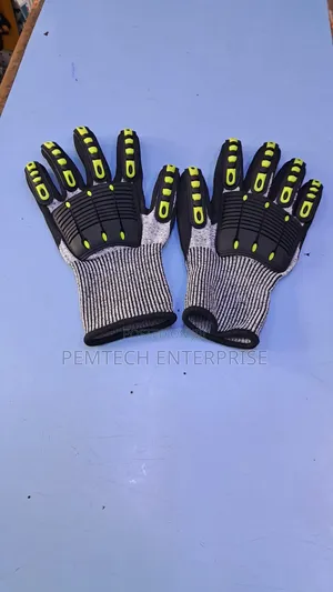 Heavy Duty Safety Gloves