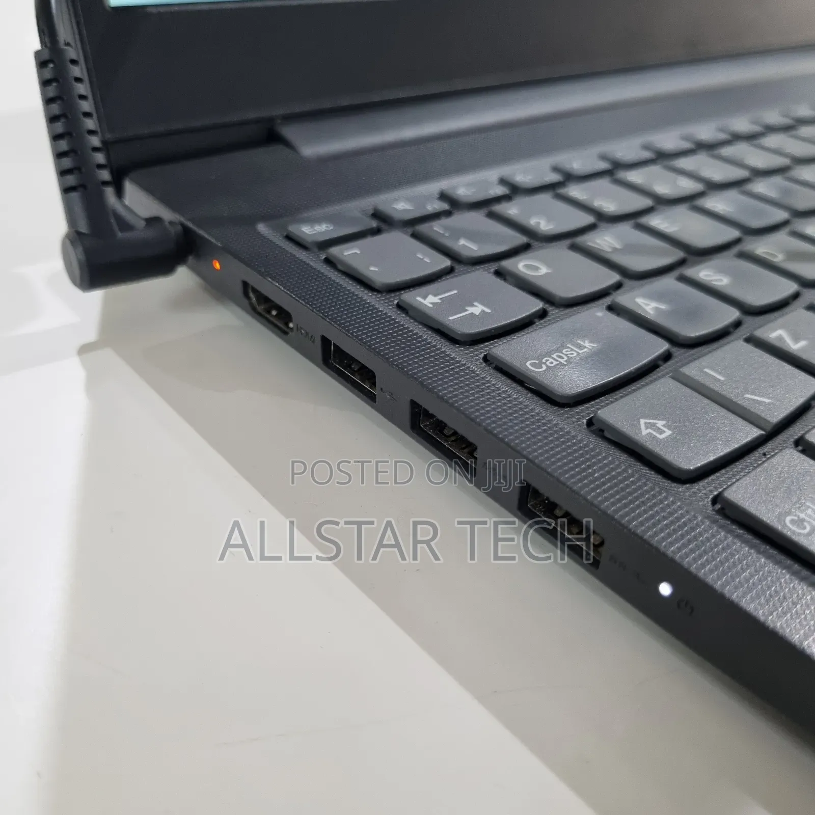 Laptop Lenovo Ideapad 3 4GB Intel Celeron HDD 1T