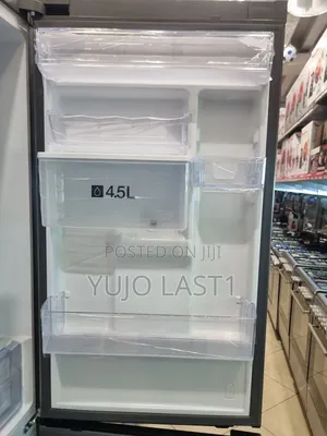 Samsung Bottom Mount Freezer Refrigerator Rb33j3611s9