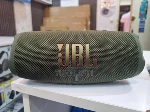 JBL Charge 5 Portable Waterproof Speaker With Powerbank
