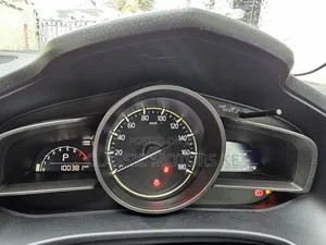 Mazda Axela 2018 Silver