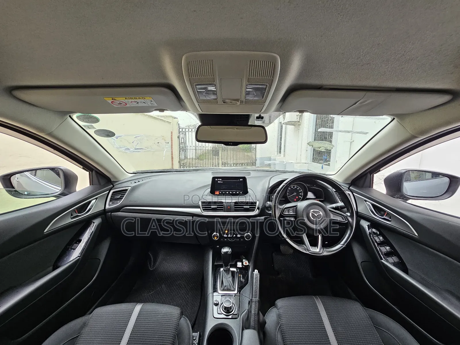 Mazda Axela 2018 Silver