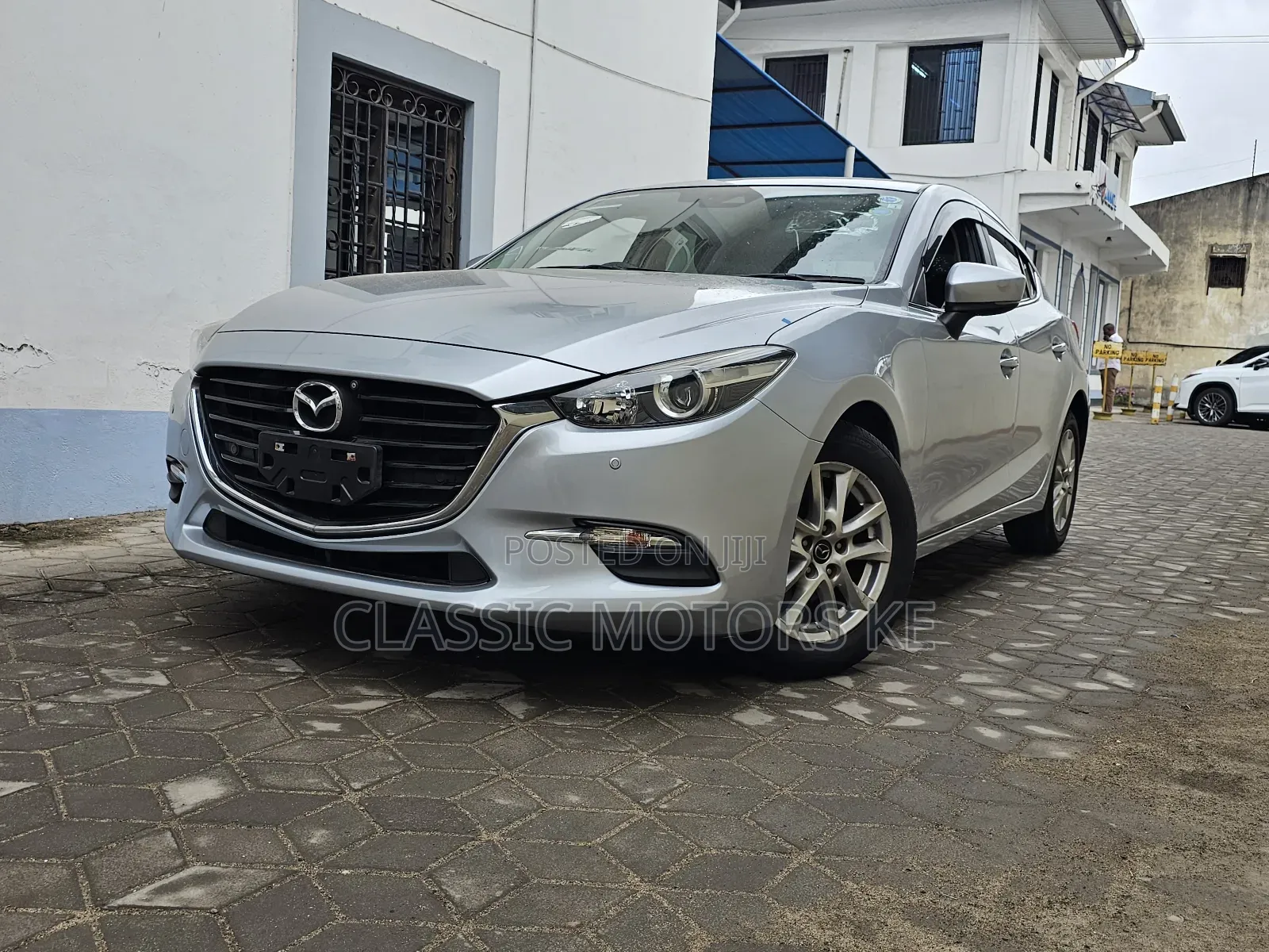 Mazda Axela 2018 Silver