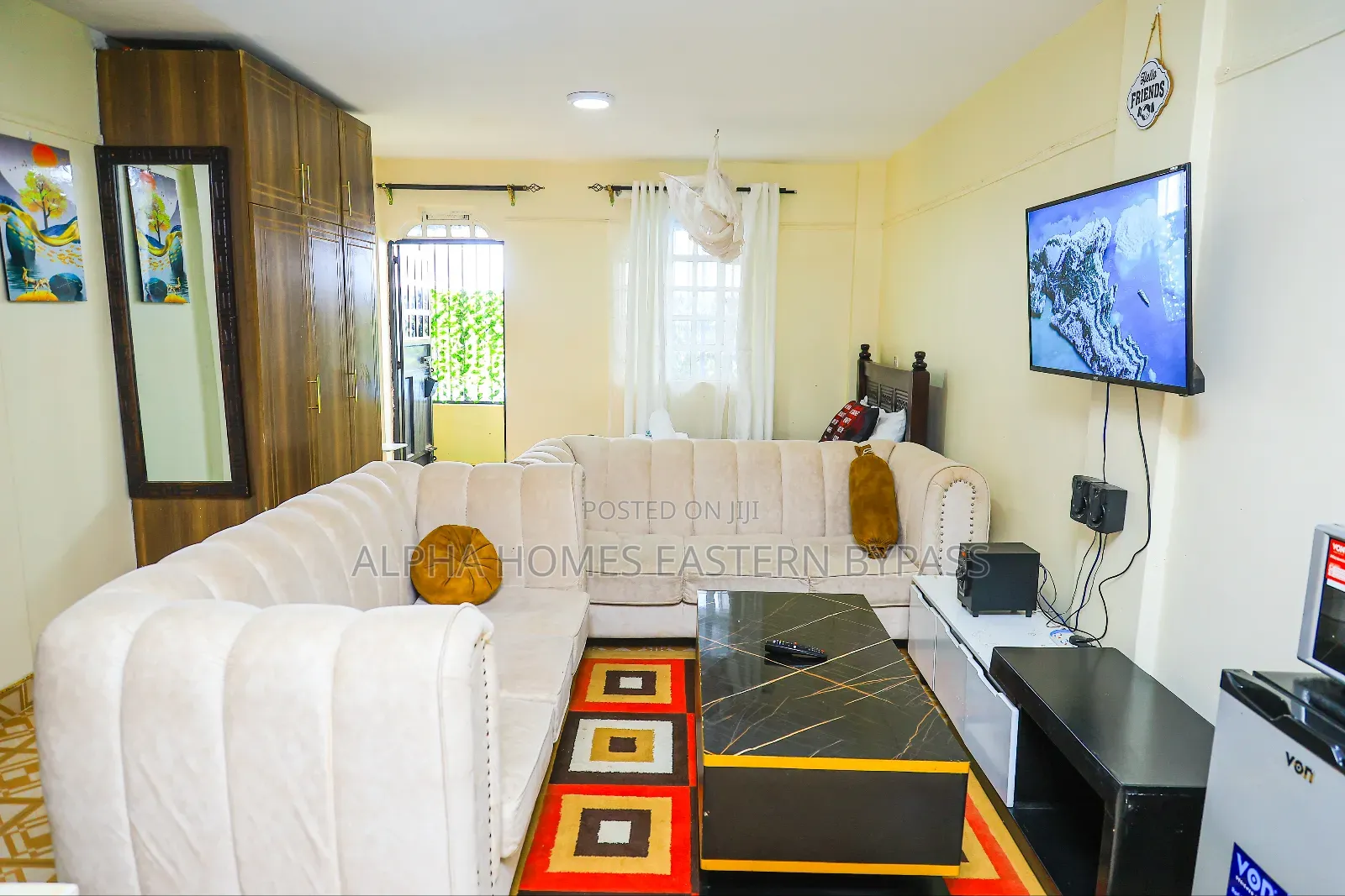 Tranquil Studio Escape Kamakis–Minutes From Eastern Bypass