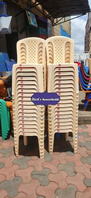 Ivory Plastic Chairs, Strong Plastic Chairs Very Affordable