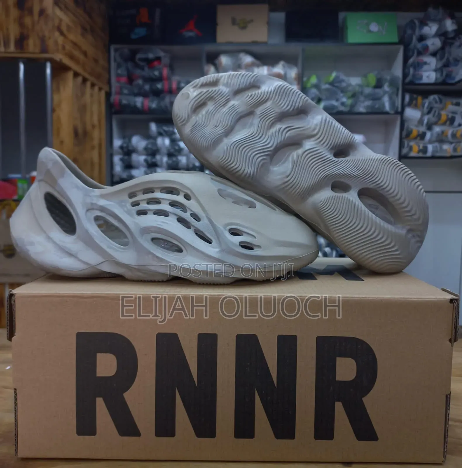Yeezy Foam Runner (Original)