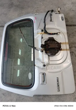 Suzuki Jimny Boot