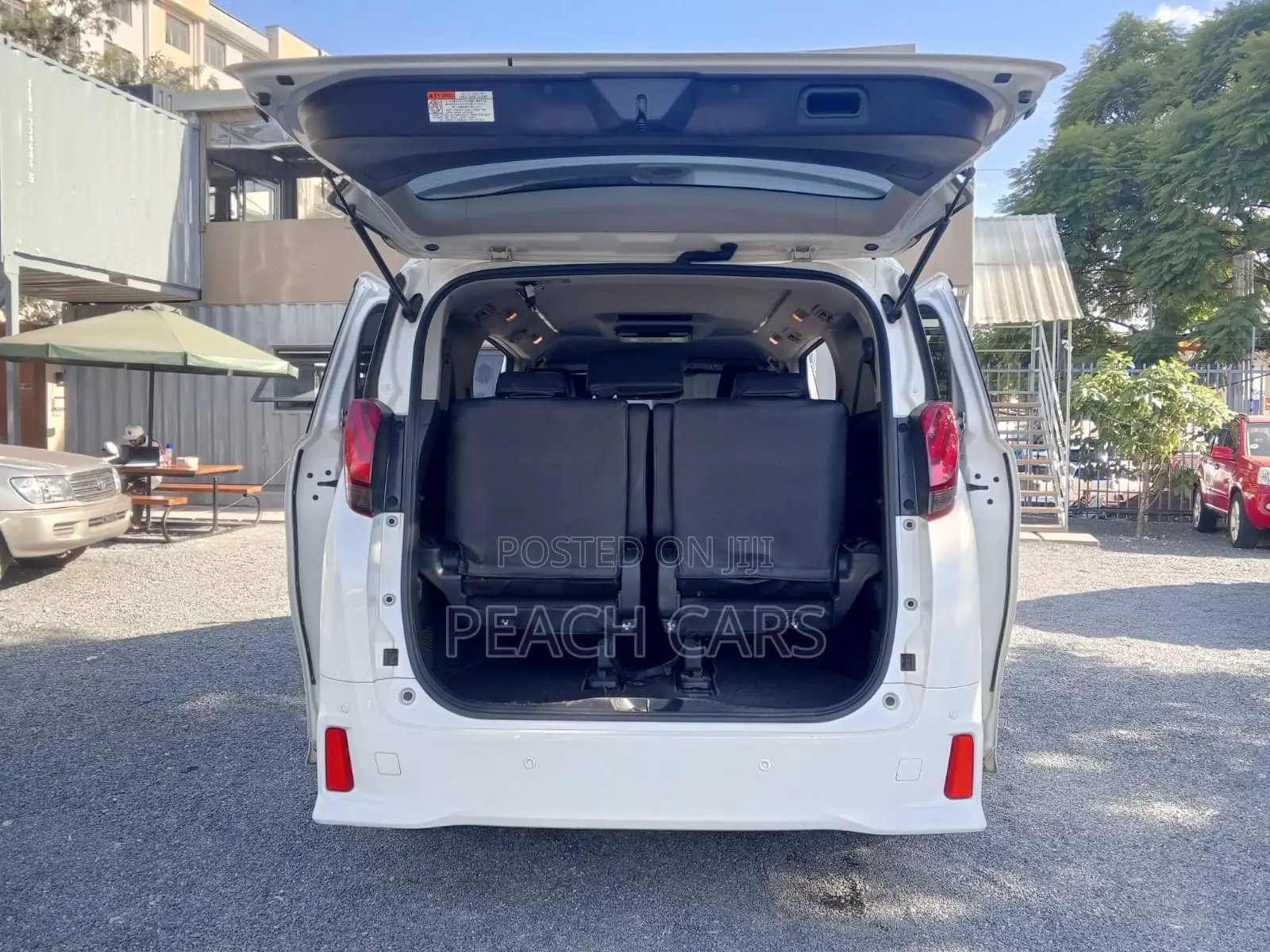 Toyota Alphard 2017 White