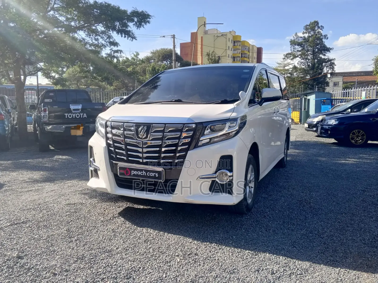 Toyota Alphard 2017 White
