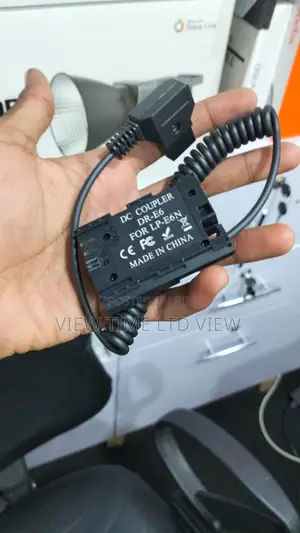D-Tap to Lp-E6 Dummy Battery Power Cable