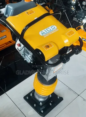 Heavy Duty Tamping Rammer Aico Japan With Honda Engine