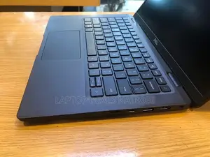 Laptop Dell Latitude 7320 16GB Intel Core I5 SSD 256GB