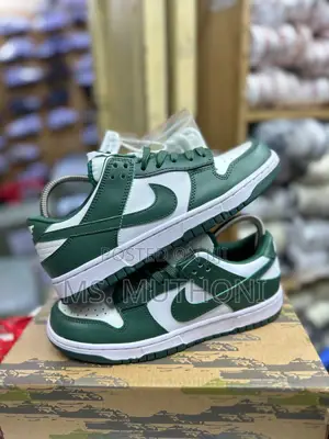 Quality Dunks Available