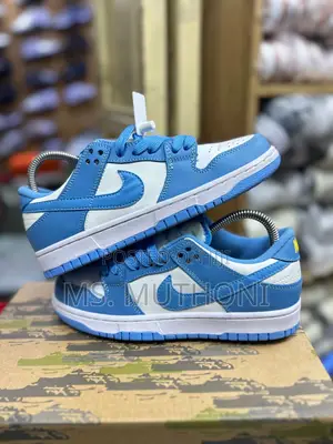 Quality Dunks Available