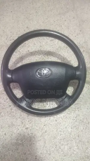 Toyota Land Cruiser 79 /7l Steering Wheel