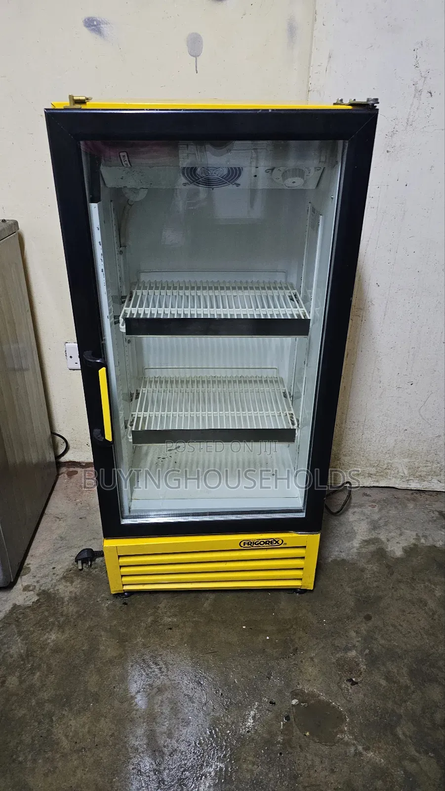 Ramtons 170l Display Fridge