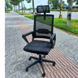 Office Chairs:Horizontal Swivel Chair With Headrest