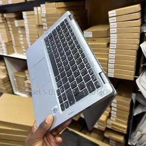 Laptop Dell Latitude 5310 8GB Intel Core I5 SSD 256GB