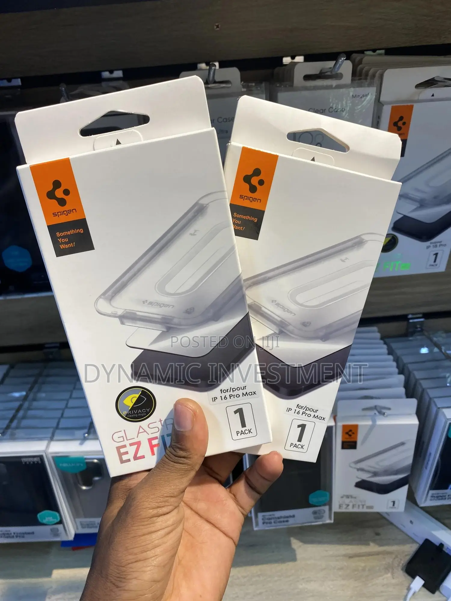 iPhone 16 Pro Max Spigen Glass Screen Protector Fit Privacy