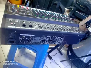 Yamaha Professional Mixer