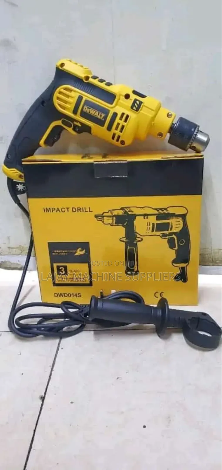 Dewalt Hand Drill 750w
