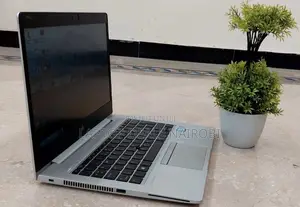 Laptop HP EliteBook 830 G5 16GB Intel Core I5 SSD 256GB