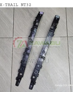 Rear Bumper Slides Nissan X-trail.Nt32