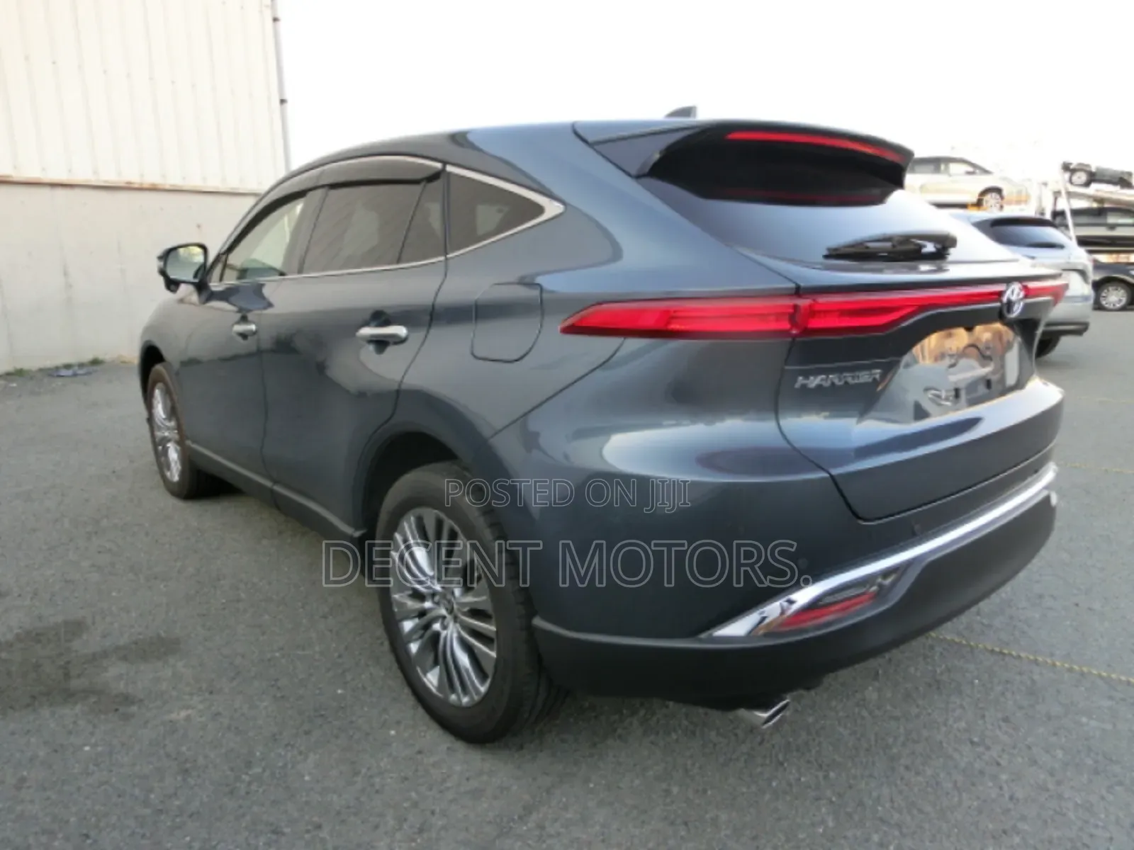 Toyota Harrier 2.0 2021 Blue