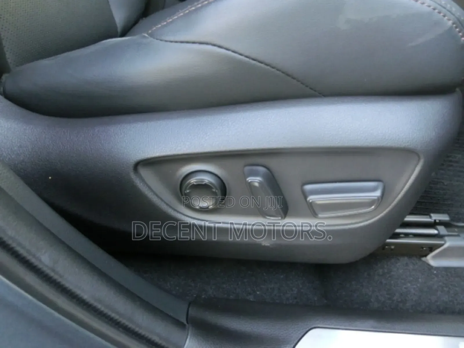 Toyota Harrier 2.0 2021 Blue