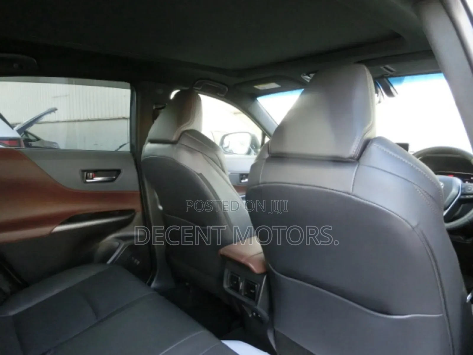 Toyota Harrier 2.0 2021 Blue