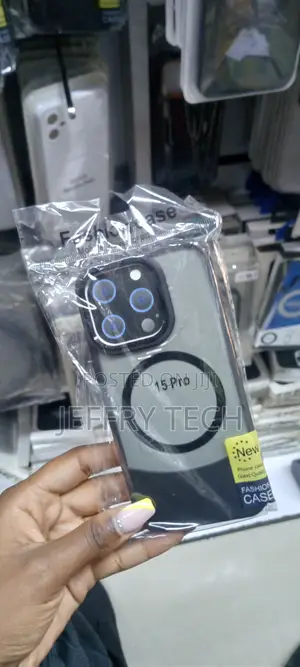iPhone 15 Pro Luxury Bottom Cut Magsafe Back Cover